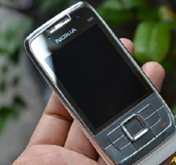 Điện Thoại Nokia E66