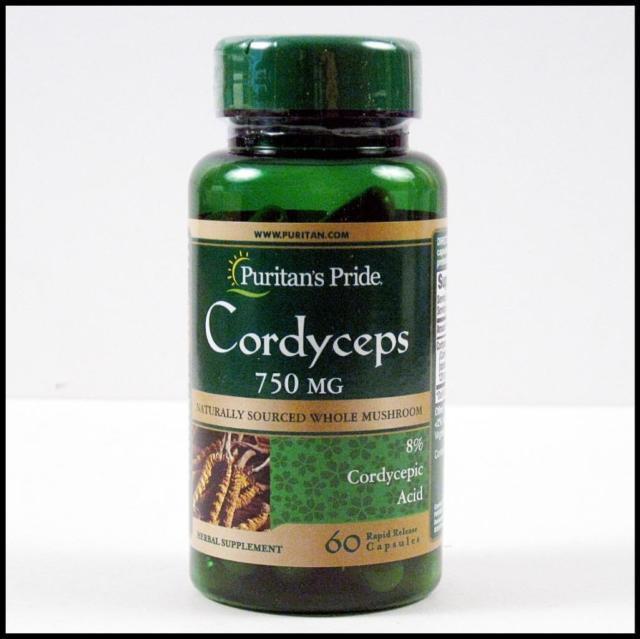 Viên uống đông trùng hạ thảo Puritan's Pride Cordyceps Mushroom 750mg 60 viên