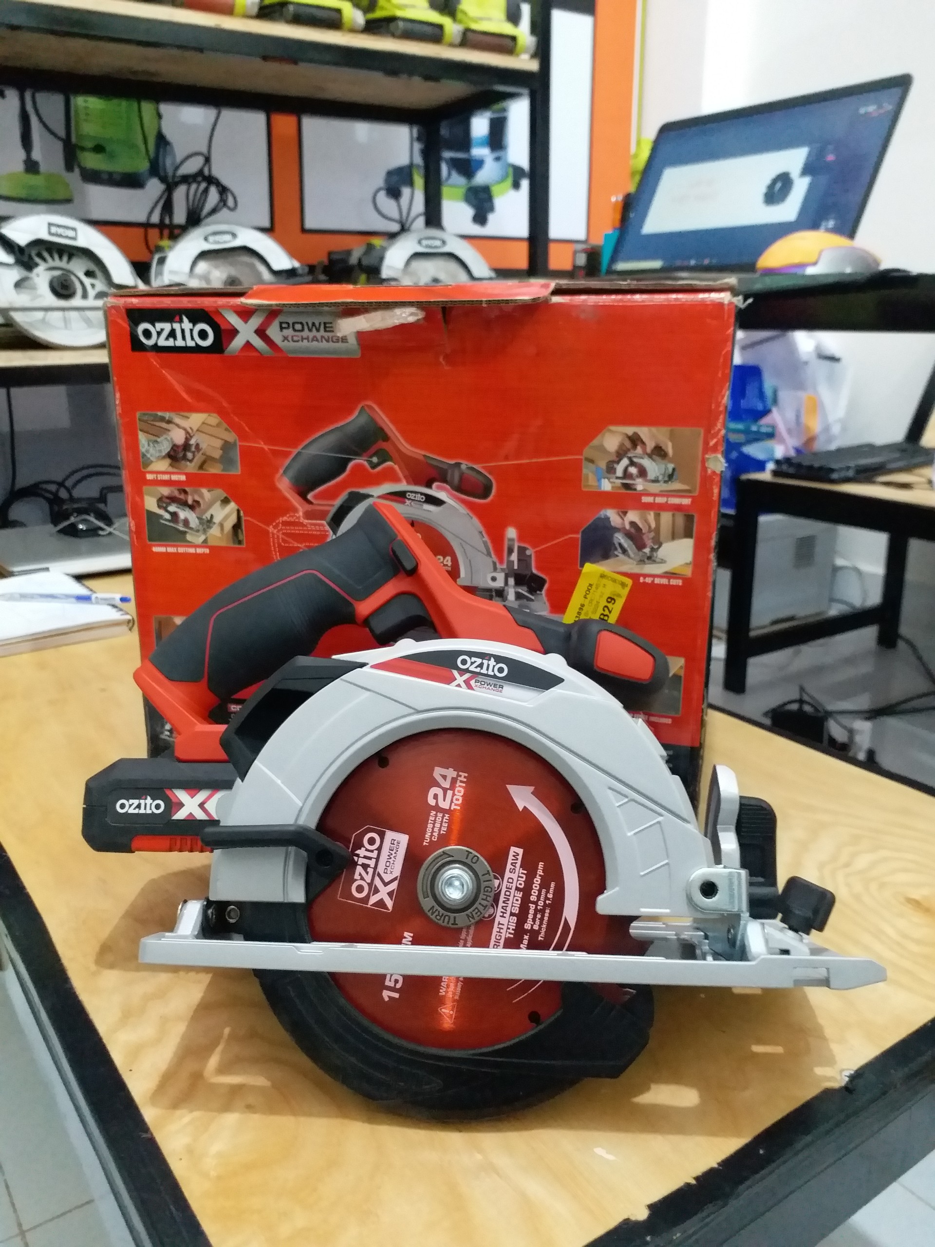 MÁY CƯA ĐĨA OZITO PXCSS-500