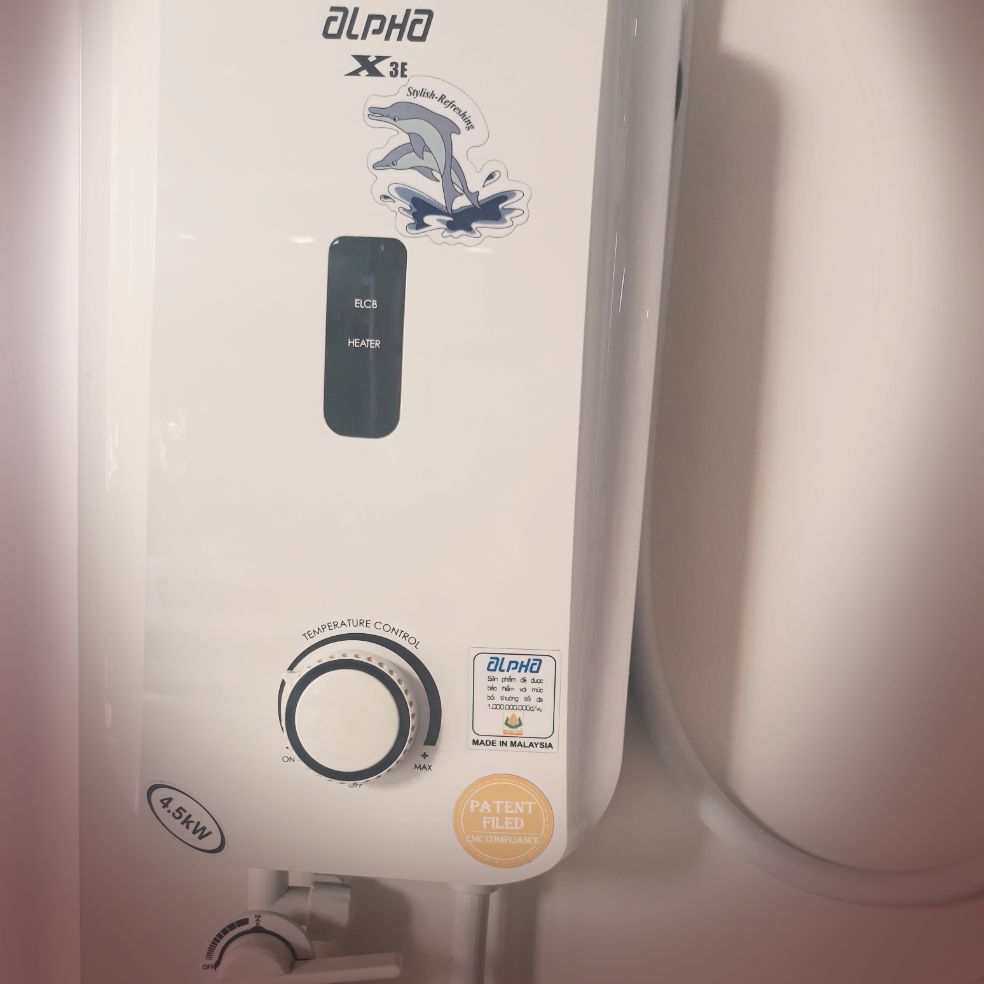 Máy nước nóng Alpha X3E