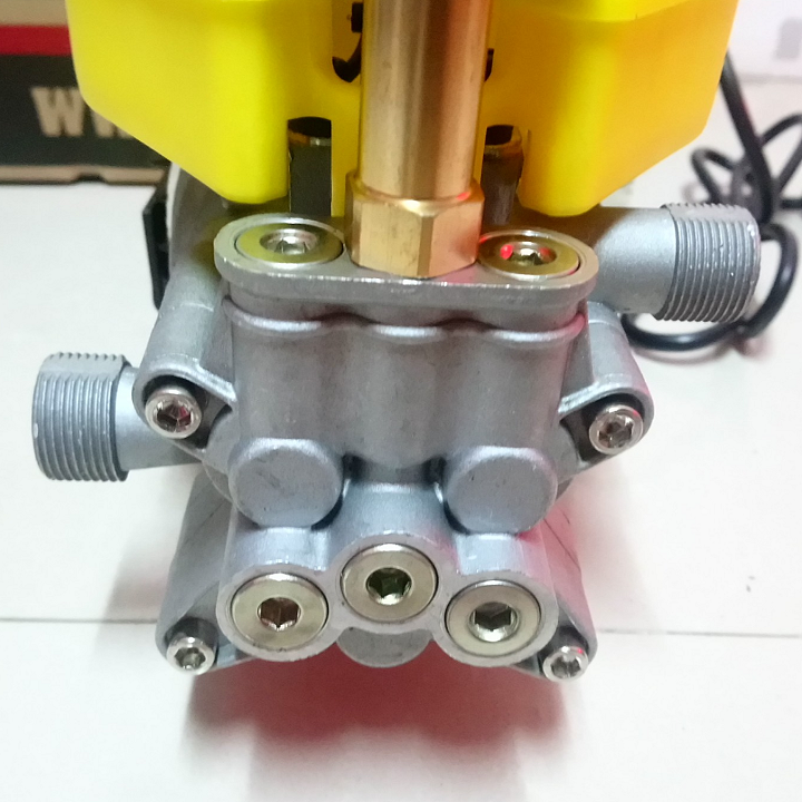 MÁY XỊT RỬA OSHIMA OS90