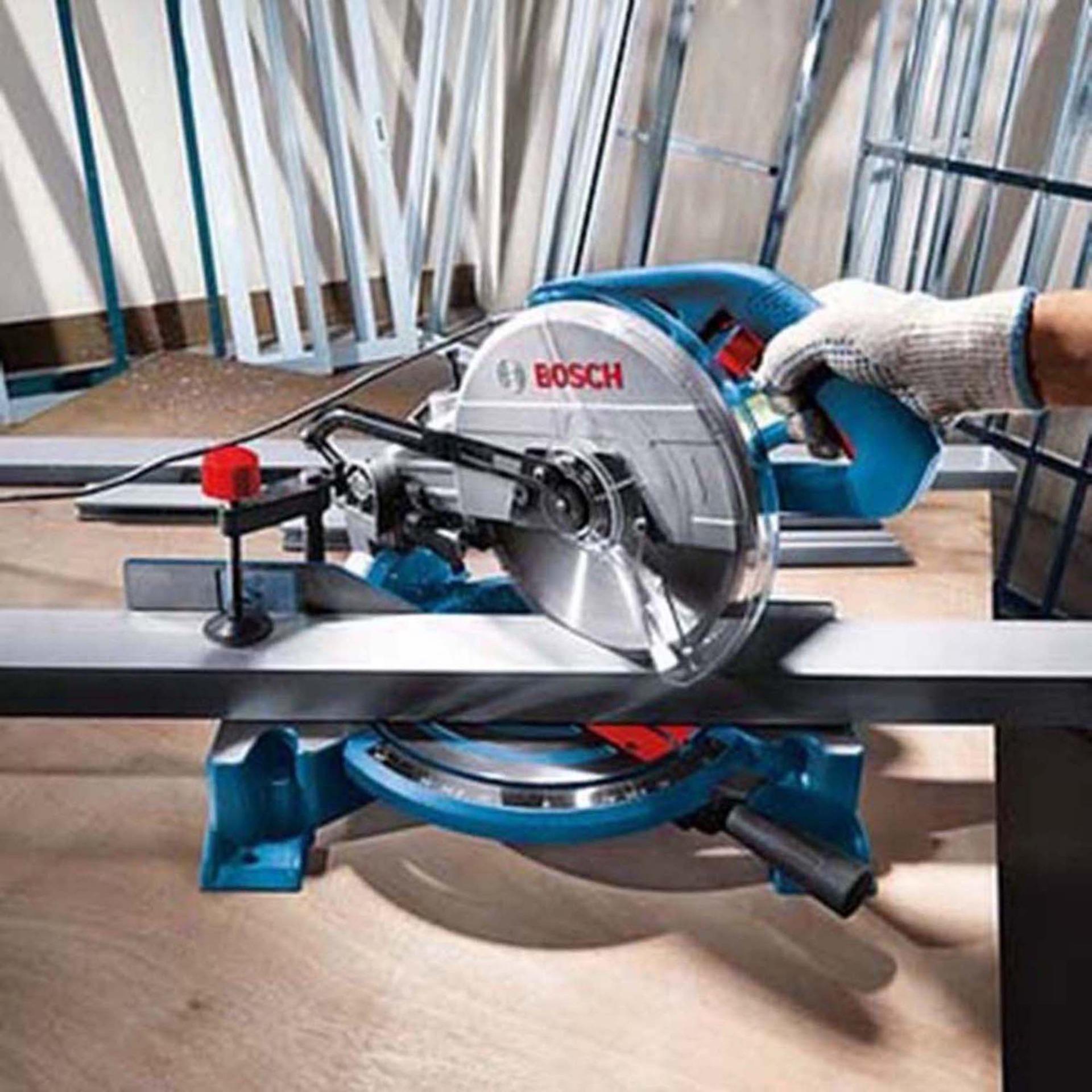 MÁY CẮT BOSCH GCM10MX
