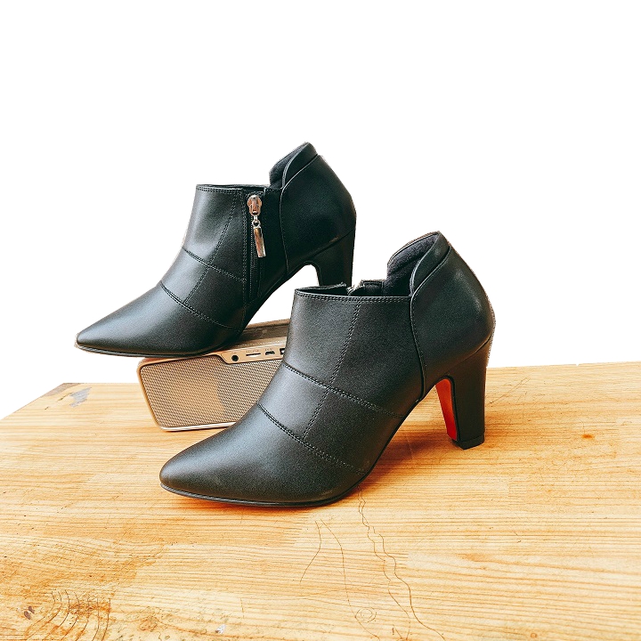 Giày Boot Nữ Cổ Thấp Rosata RO27