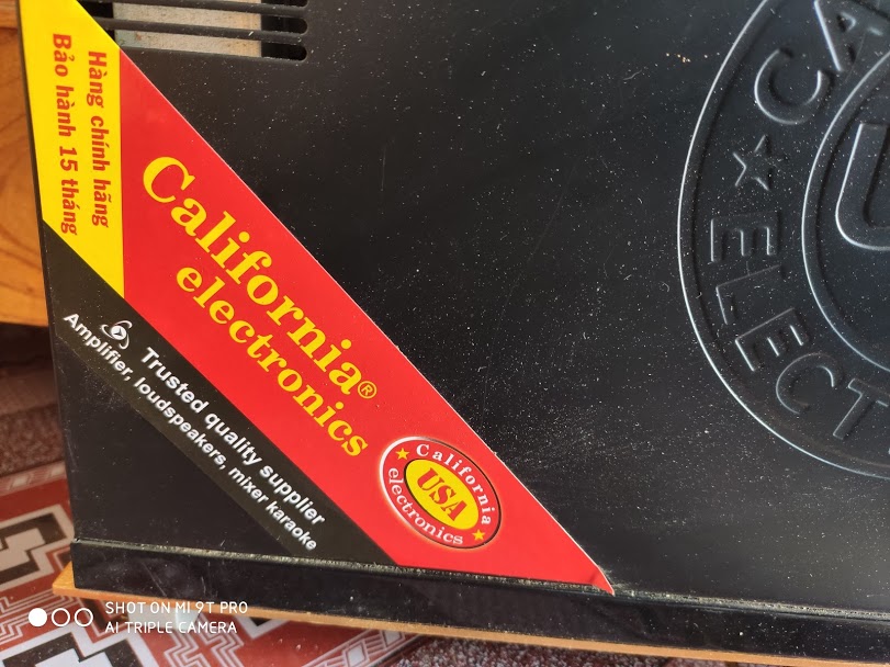 Amply liền vang California F330