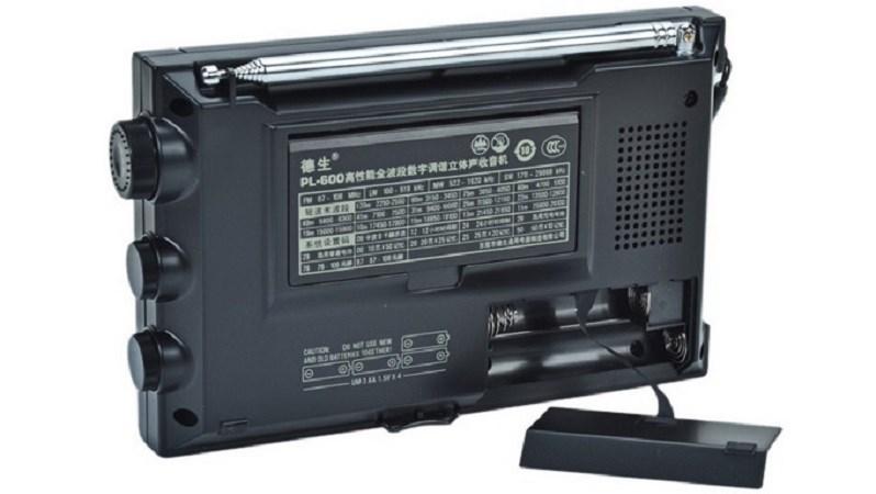 Radio Tecsun PL-600