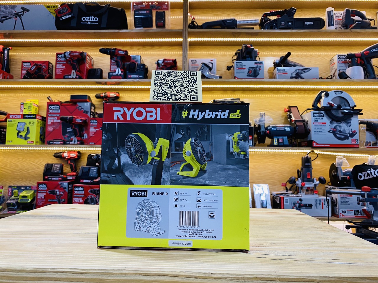 QUẠT PIN RYOBI R18HF-0
