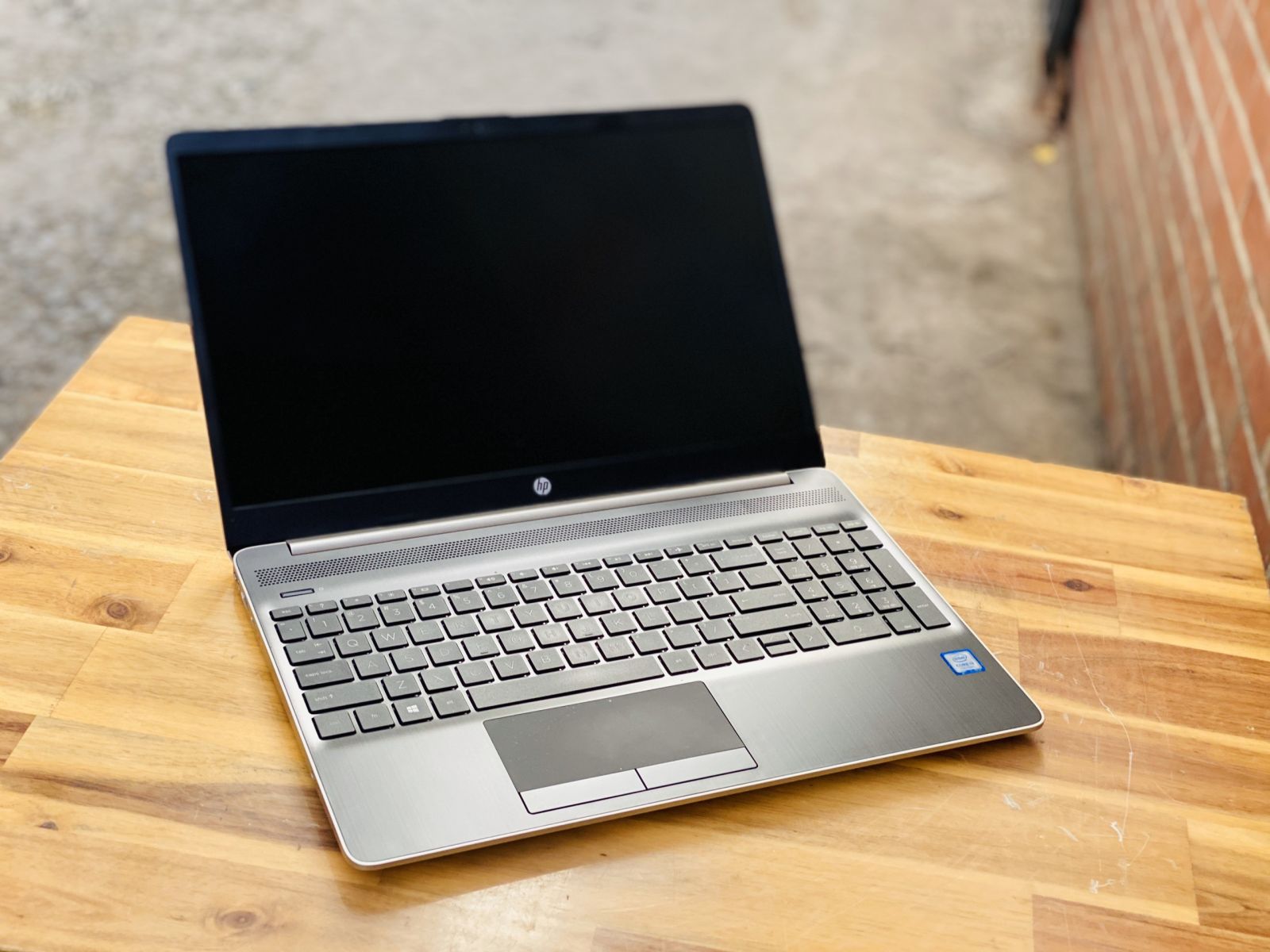 Laptop HP 15s DU0056TU-6ZF53PA