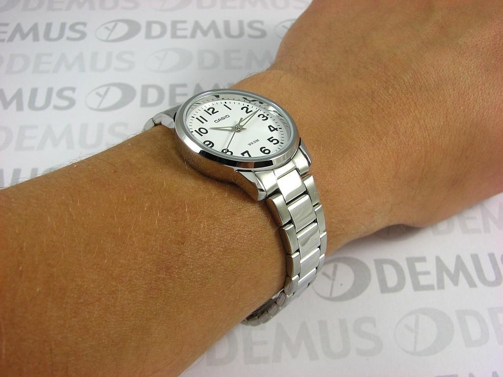 Đồng Hồ Nữ Casio LTP-1303D-7BVDF