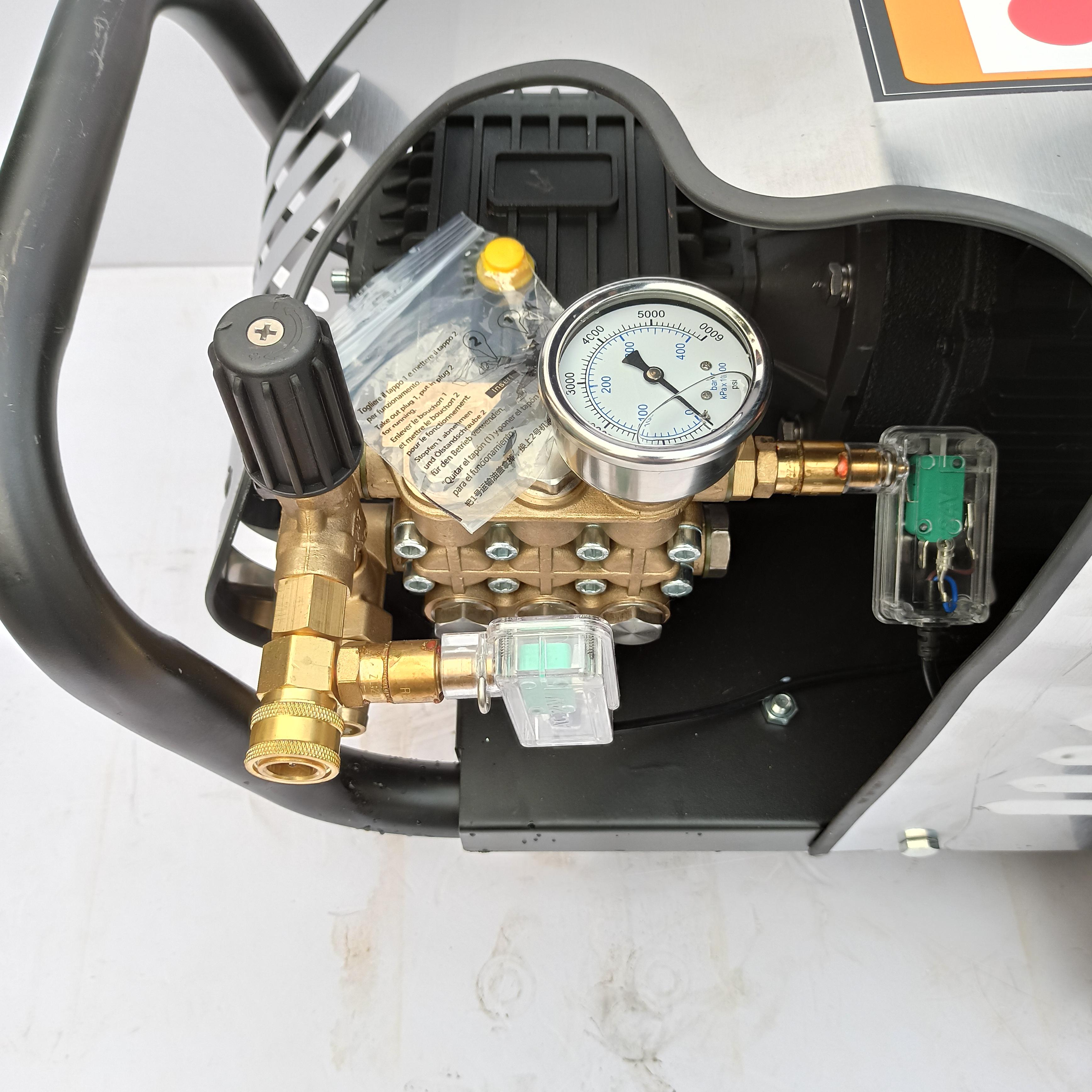 MÁY RỬA XE CAO ÁP NAKAWA 2380PSI