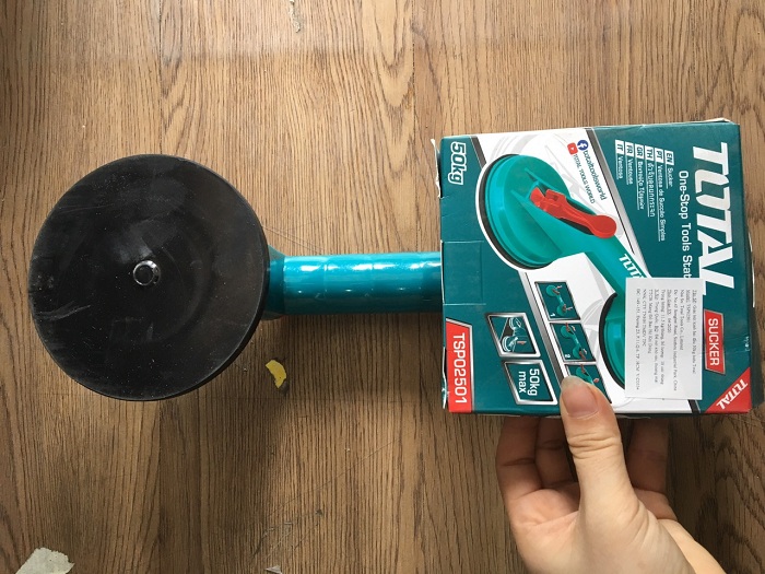 HÍT KÍNH 2 CHẤU TOTAL TSP02501