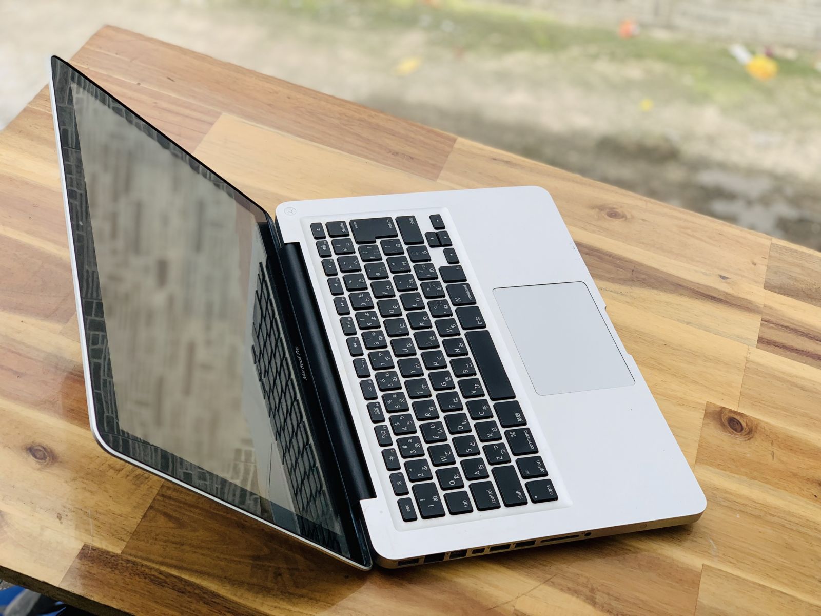 MacBook Pro MD101
