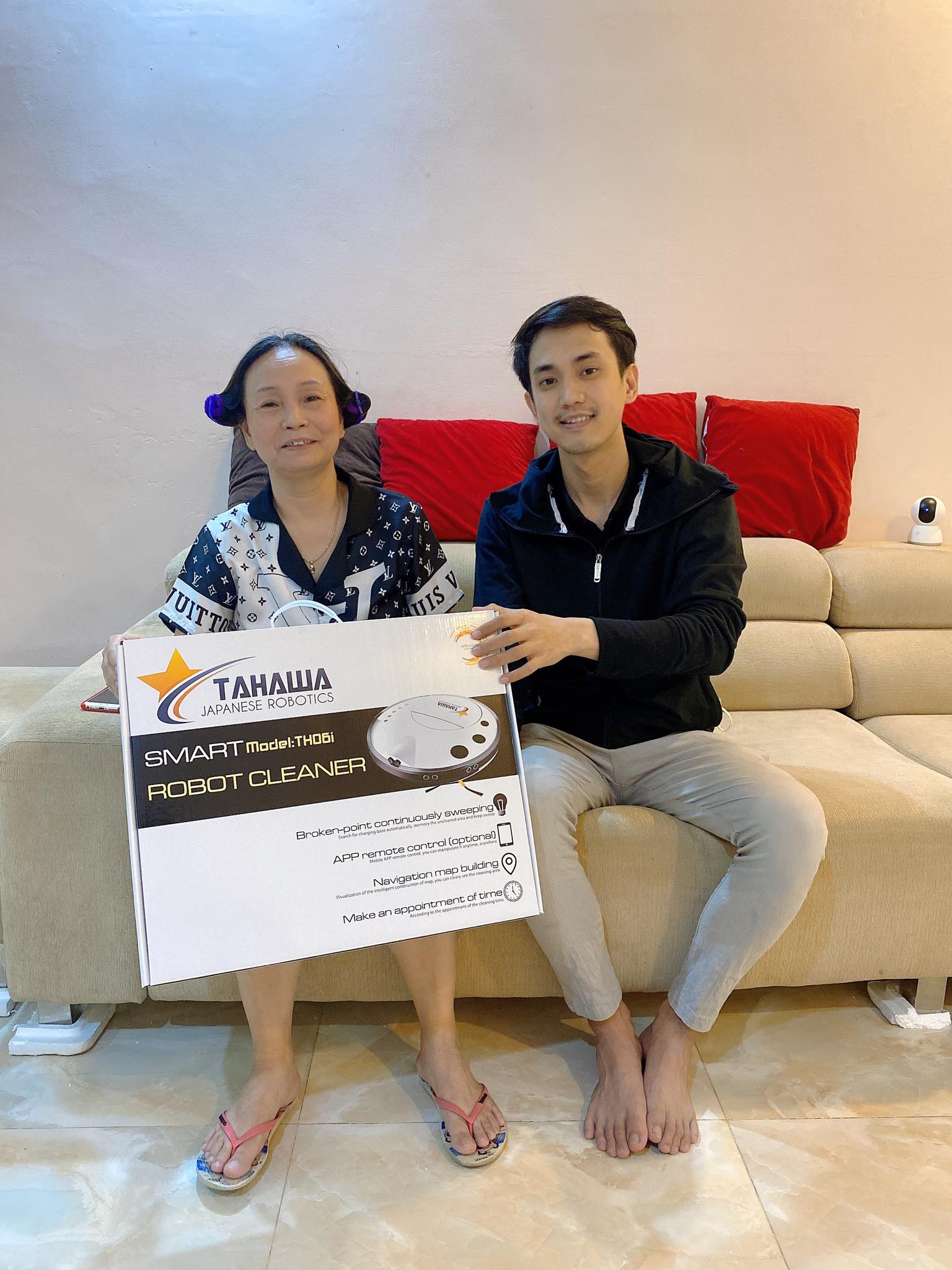 ROBOT HÚT BỤI LAU NHÀ TAHAWA TH06 PLUS