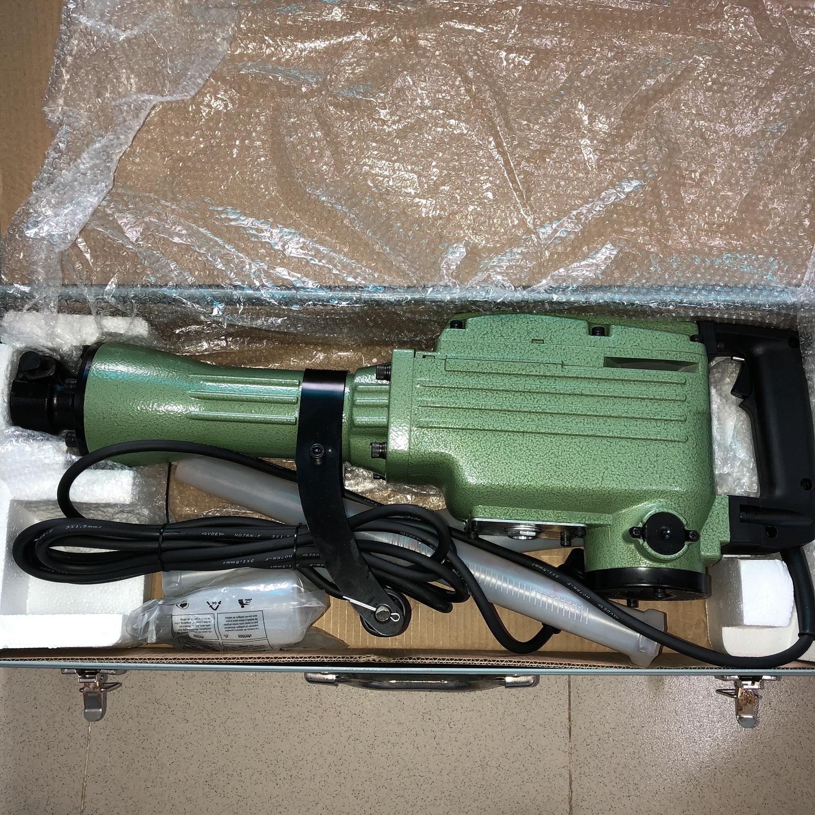Máy đục bê tông Hitachi PH65A