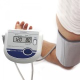 Máy đo huyết áp bắp tay CITIZEN CH-452/452AC