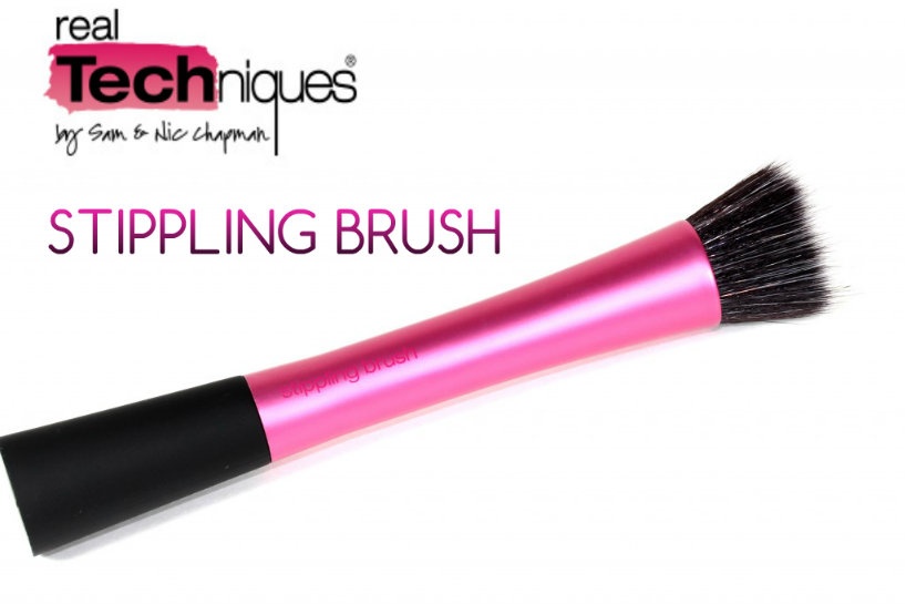 Cọ thoa phấn và kem 2 trong 1 Real Techniques Stippling Brush