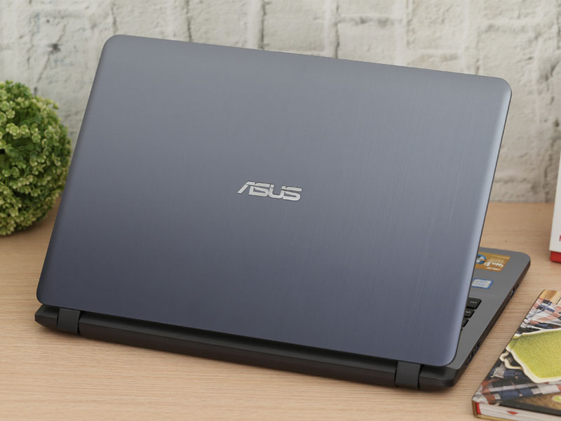Laptop Asus X507UA-EJ727T
