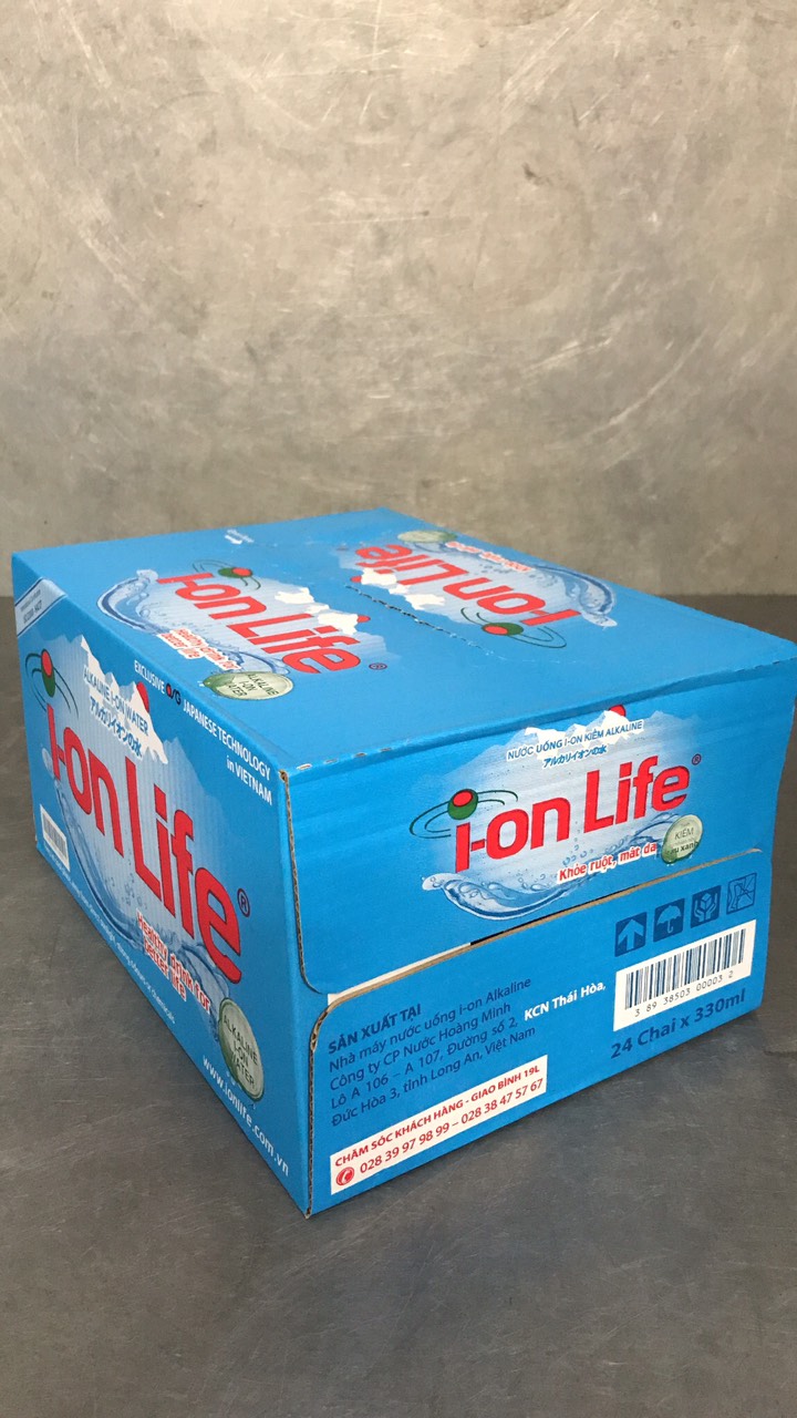 Nước khoáng I-On Life Chai 330 ML