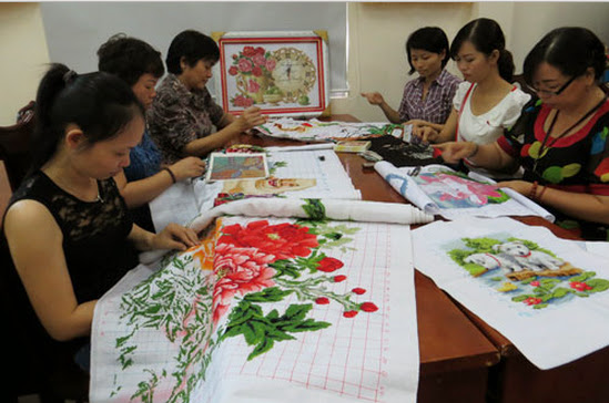 Tranh thêu chữ thập DLH-A1031
