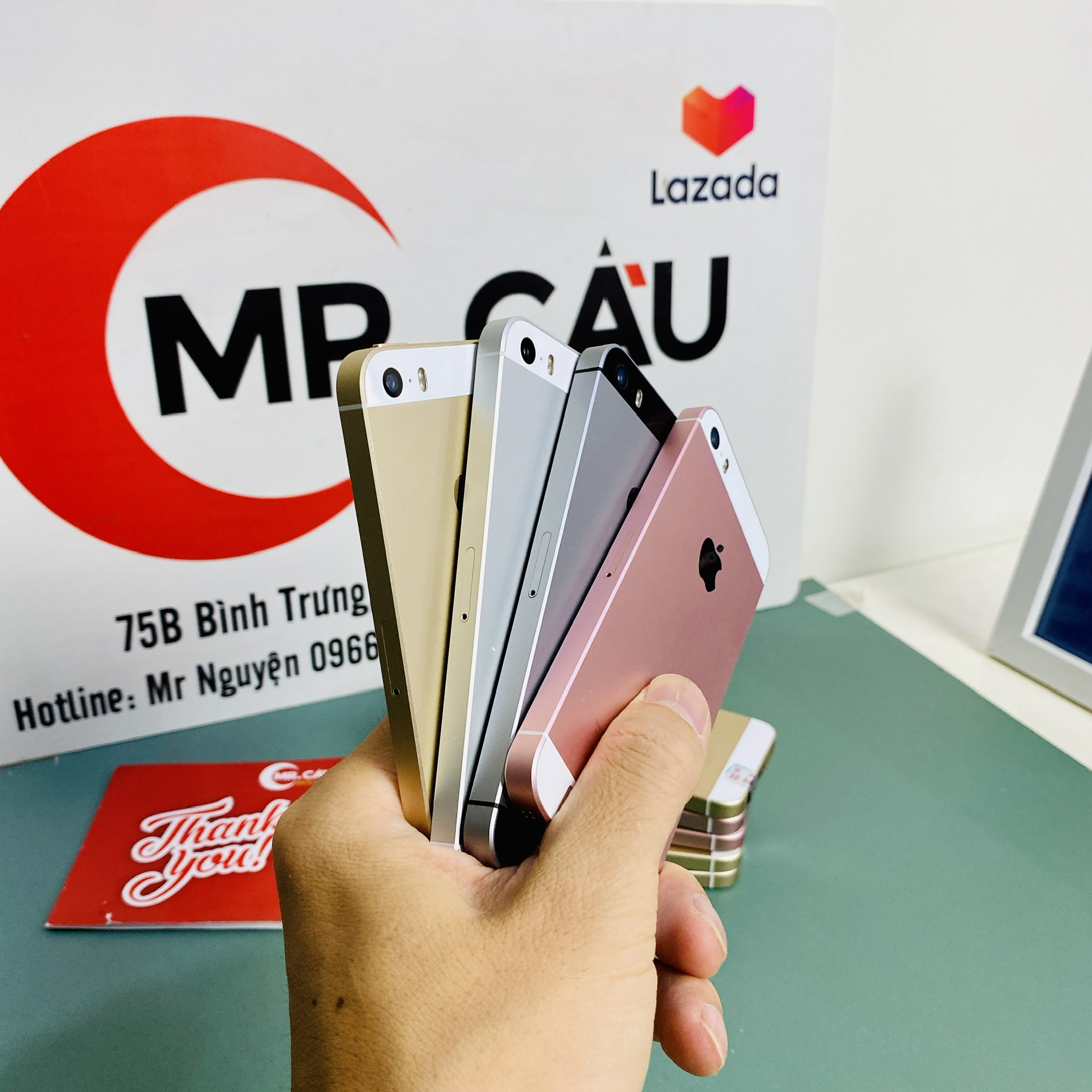 Điện thoại Apple iPhone SE - 16GB
