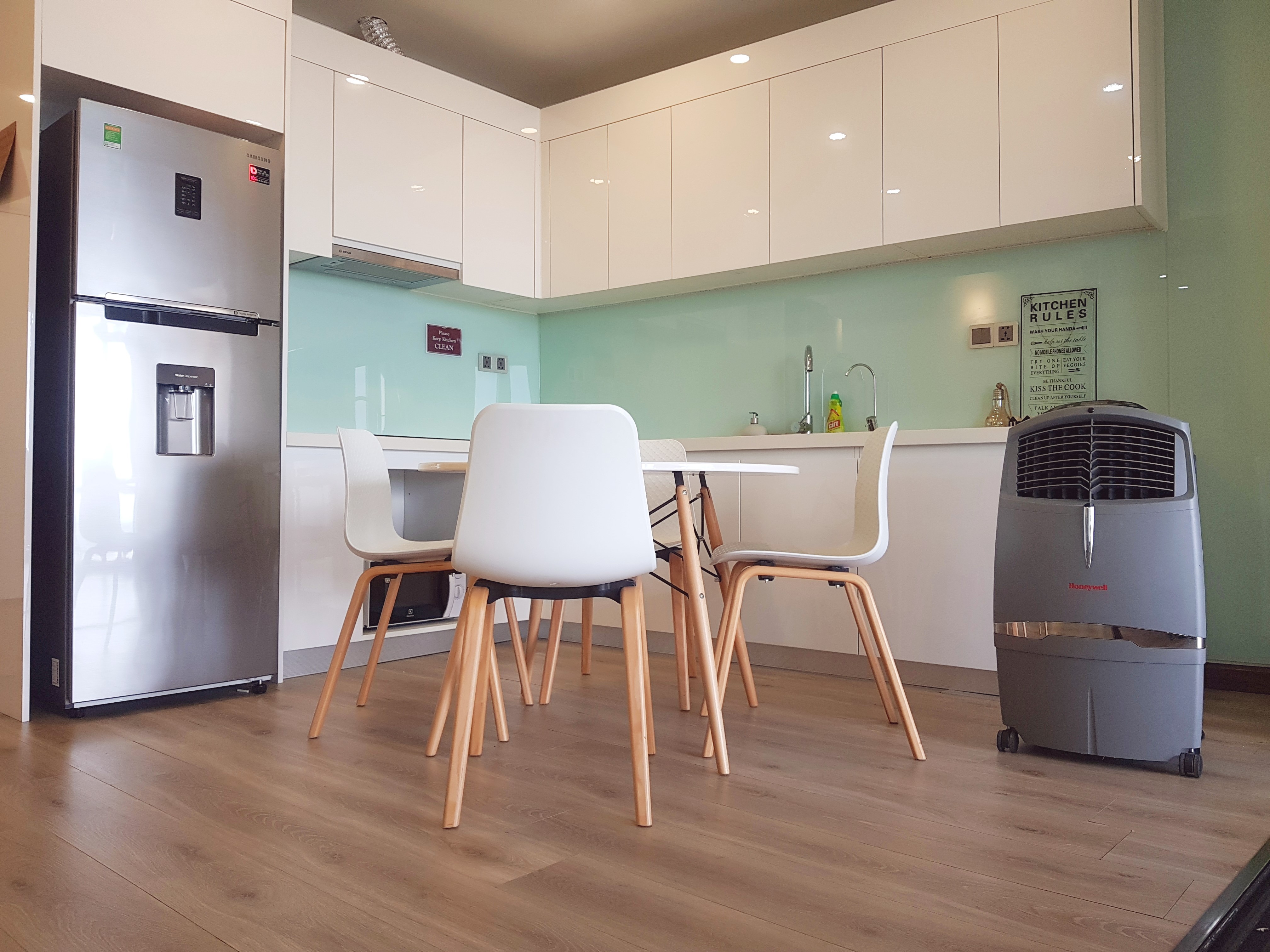 Máy làm mát không khí Honeywell CL30XC