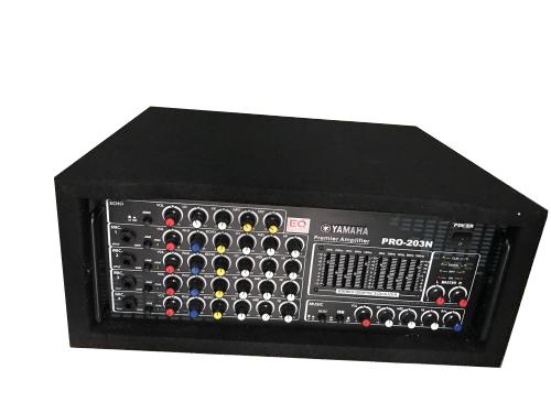 Amply YAMAHA PRO-3600