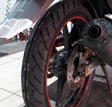 Cặp Lốp/vỏ xe Dunlop TT902 trước 70/90-17 TL và sau 80/90-17