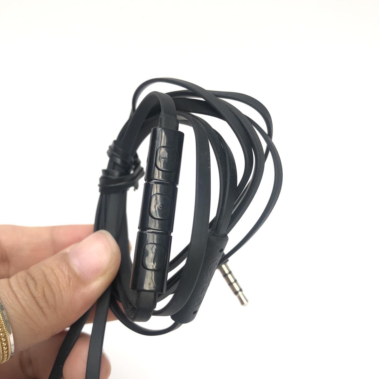 Tai nghe LG QuadBeat 2