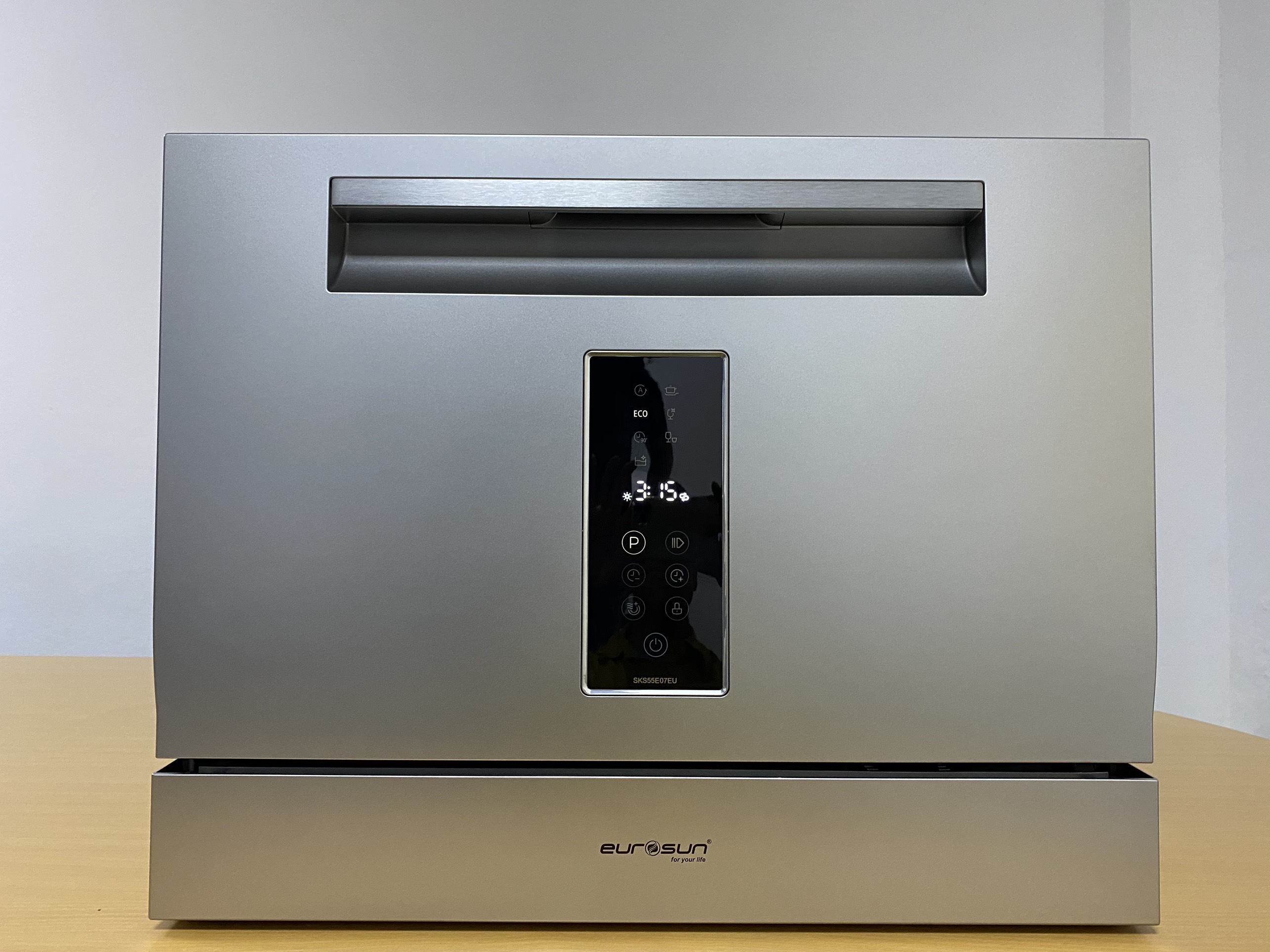 Máy rửa bát Eurosun SKS55E07EU