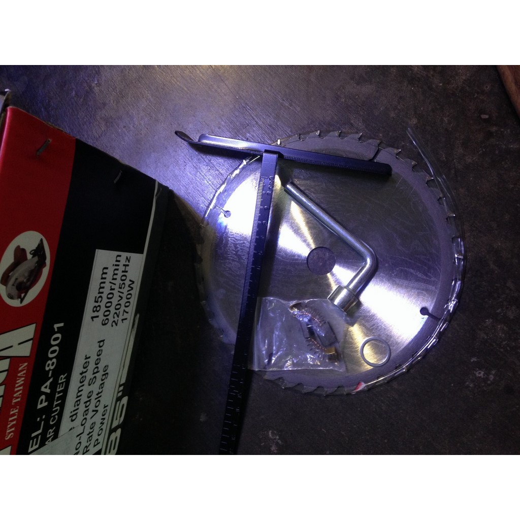 MÁY CẮT GỖ PANDA 1900W