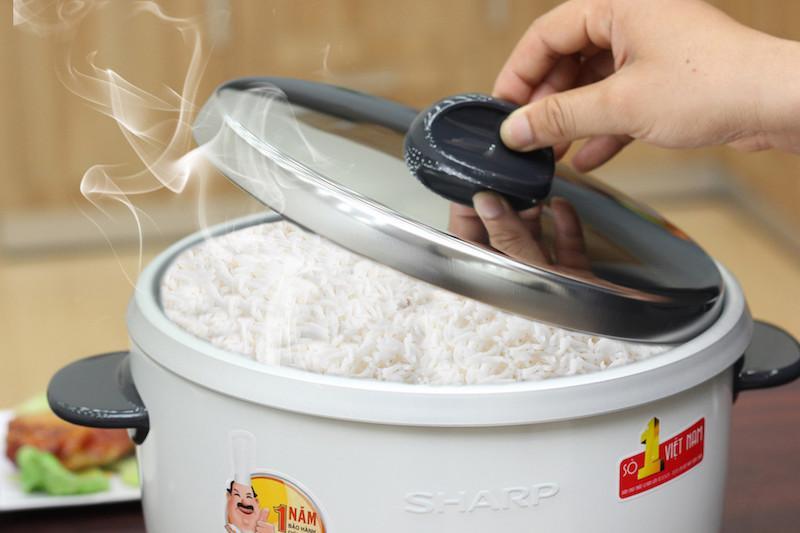 Nồi cơm điện Sharp KSH-222V