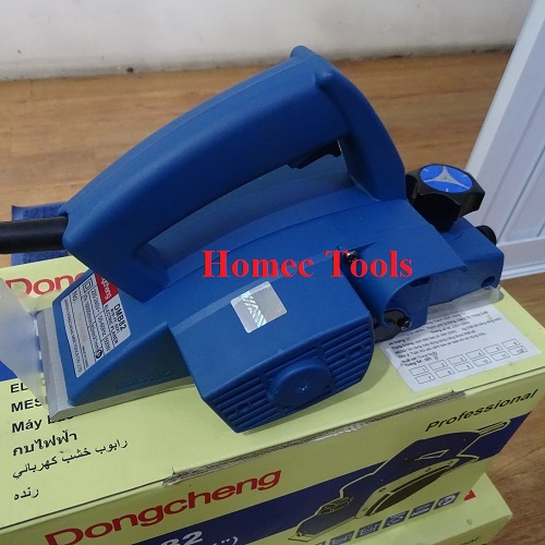 MÁY BÀO DONGCHENG DMB82