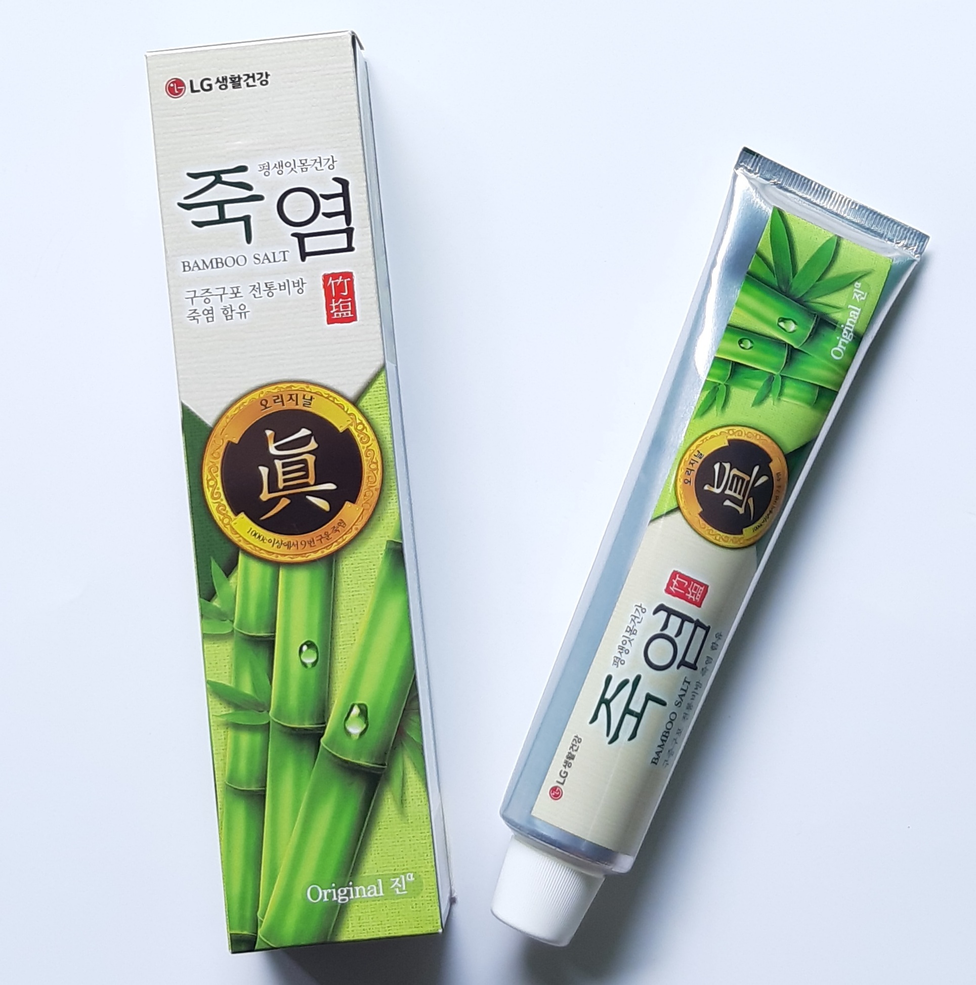 Kem đánh răng Bamboo Salt Oriental Herb