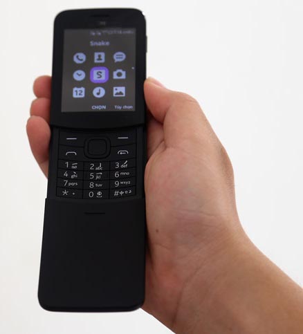 Điện thoại N8110