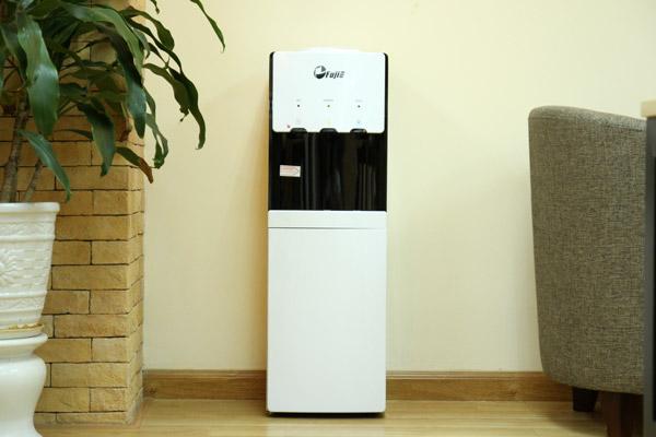 Cây Nước Nóng Lạnh Fujie WDBD20E