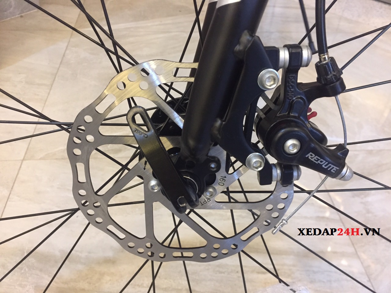 Xe Đạp Thể Thao Trinx Free 2.0