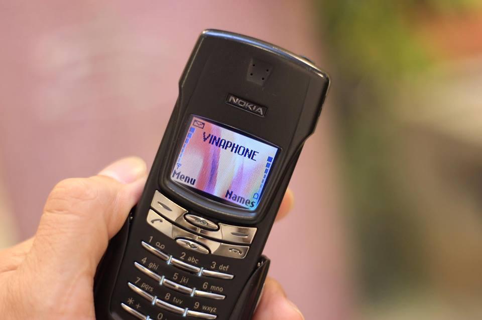Điện thoại Nokia 8910i