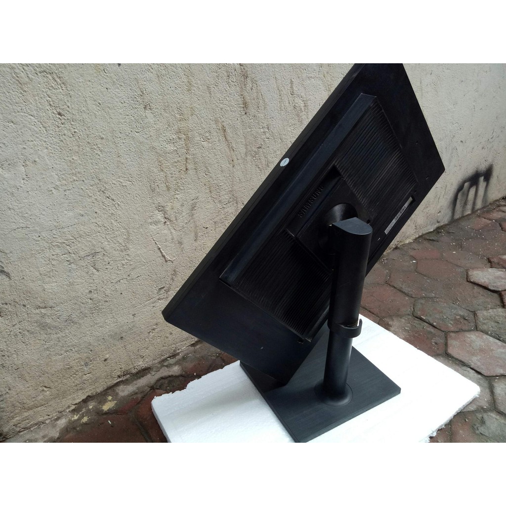 MÀN HÌNH SAMSUNG LS24C45KBL/XV 23.6inch LED