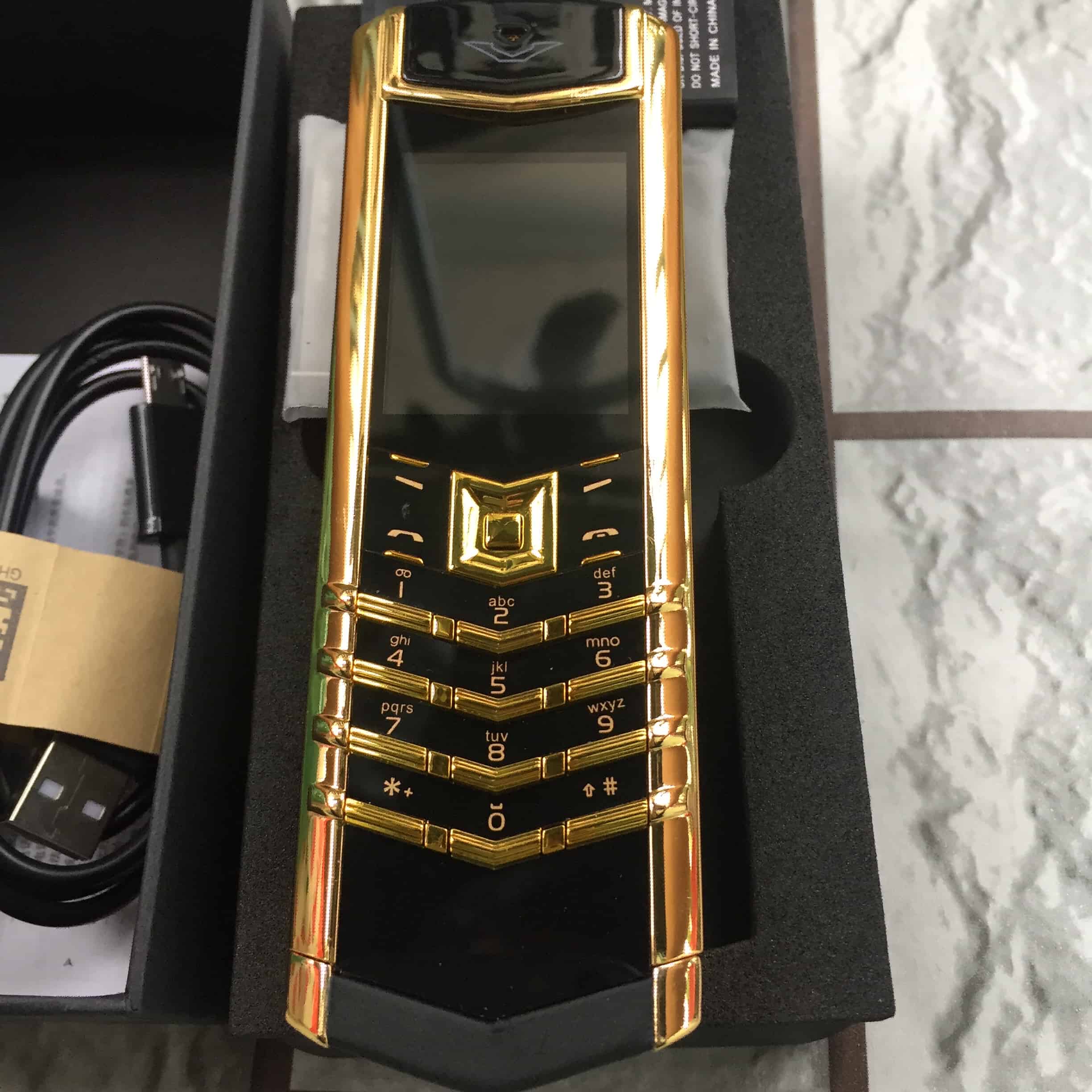 Điện thoại K8