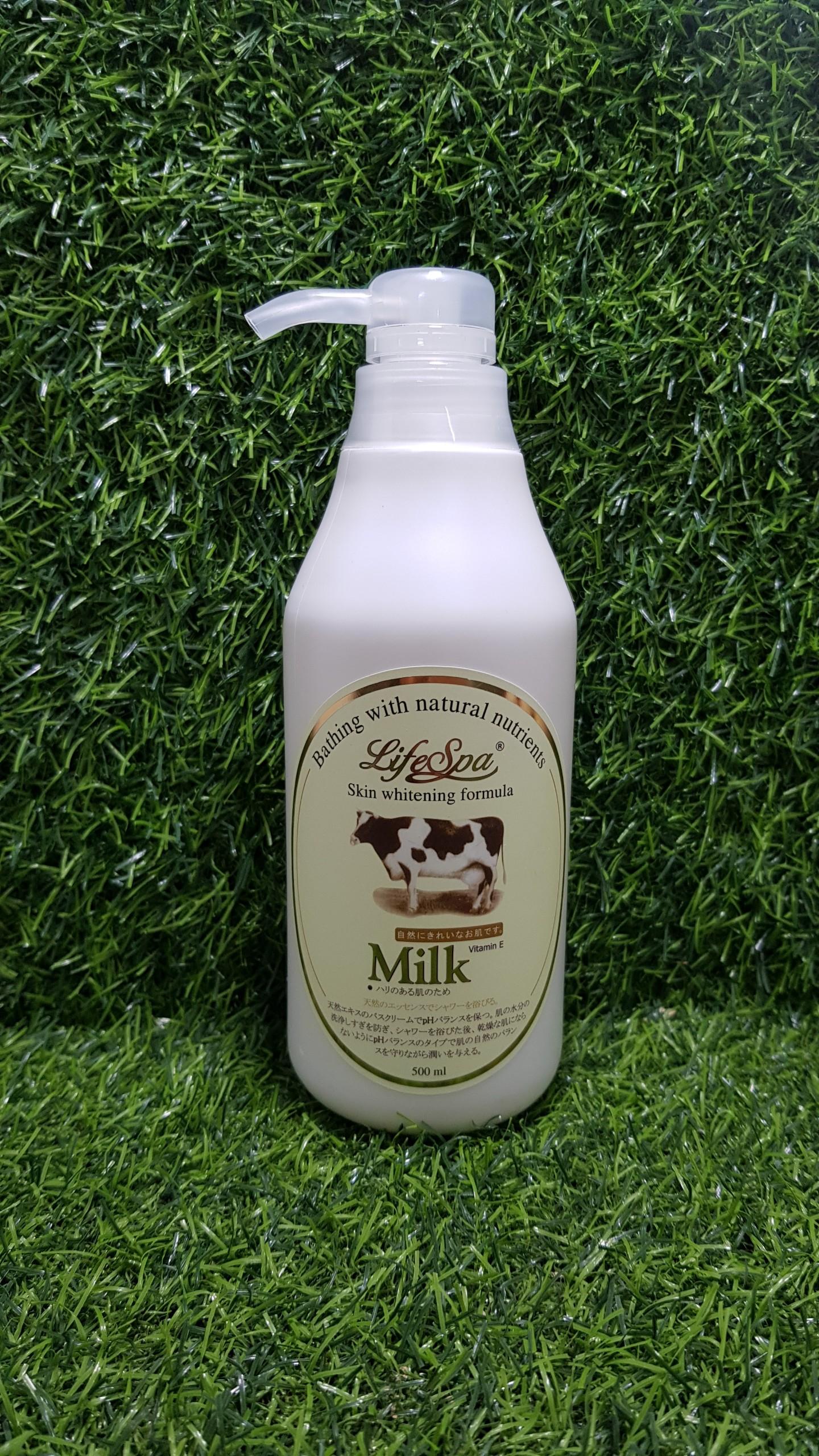 Sữa Tắm Trắng Da Milk LifeSpa - 500ml