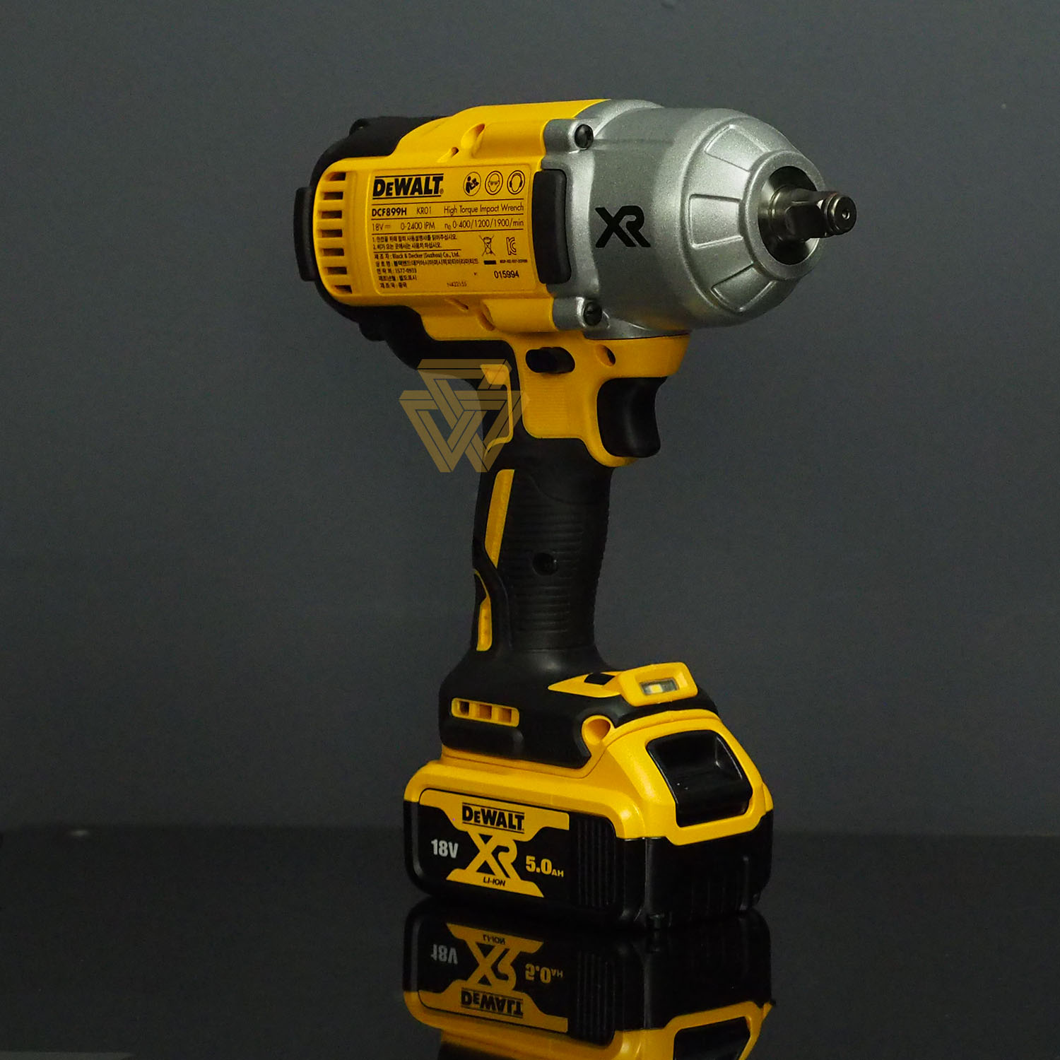 Máy bắt vít Dewalt DCF899HP2-KR