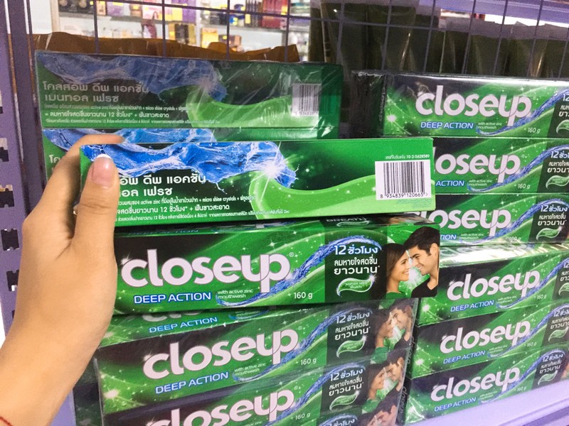 Kem Đánh Răng Close Up Bạc Hà 160g combo 2 hộp