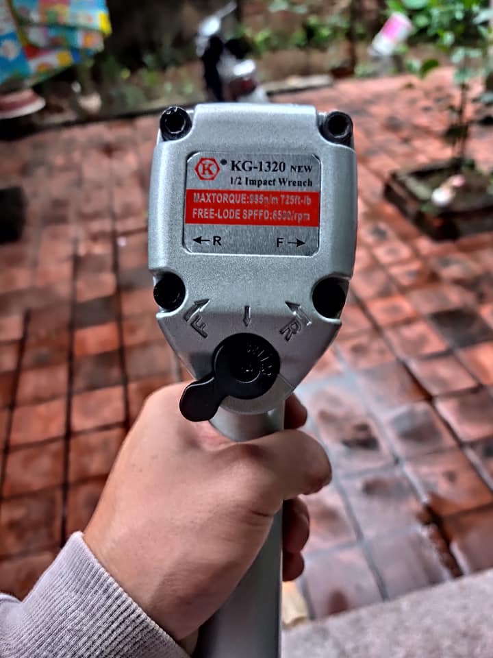 MÁY VẶN BULONG KUSAKI KG-1320P
