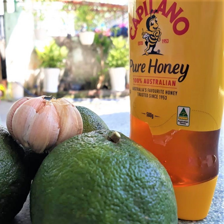 Mật ong Capilano Pure Honey