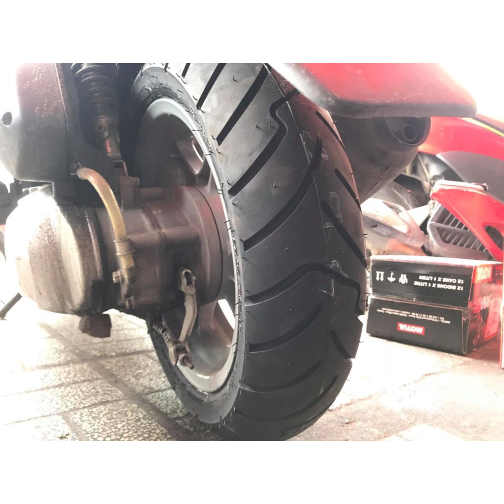 Lốp/Vỏ Xe Máy Dunlop D305 130/70-13