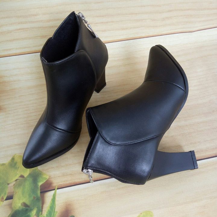 Giày Boot Nữ Rosata RO137