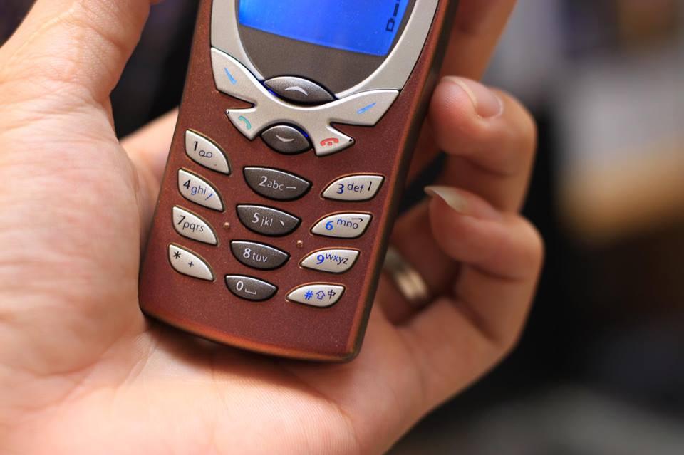 Điện Thoại Nokia 8250