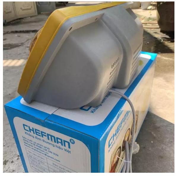 ĐÈN SƯỞI CHEFMAN CM-623B 3 BÓNG