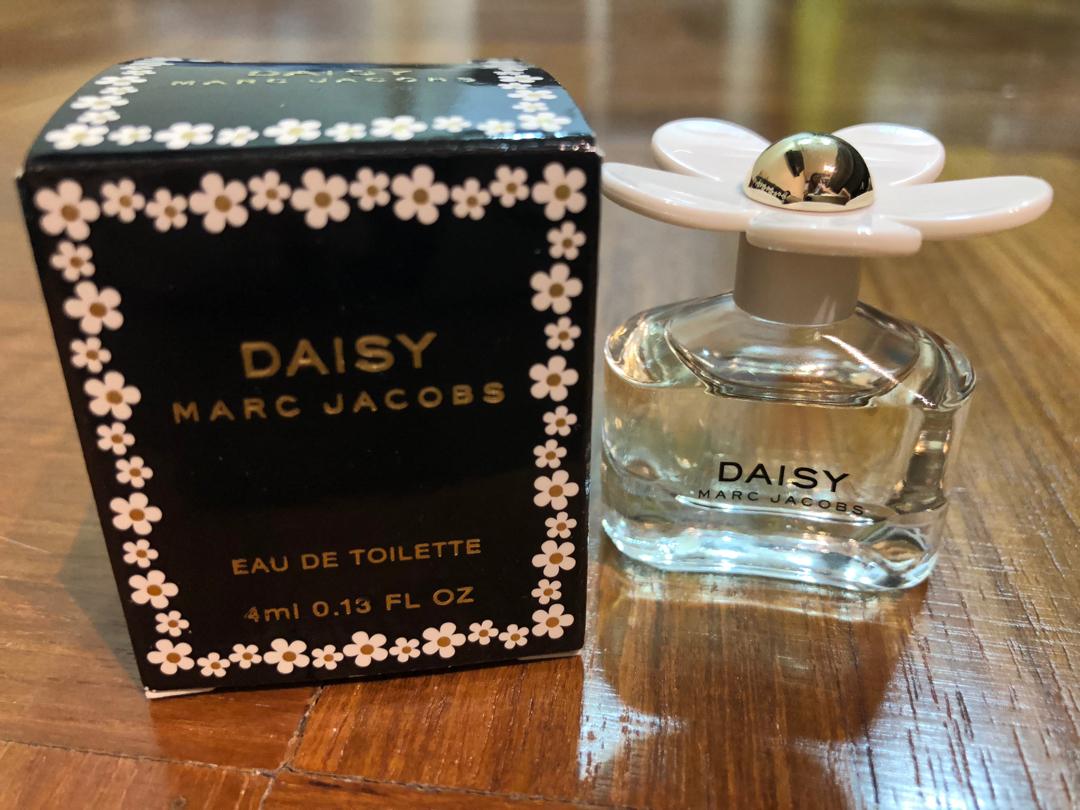 Nước Hoa Nữ Daisy Marc Jacobs EDT 4ml (Đen)