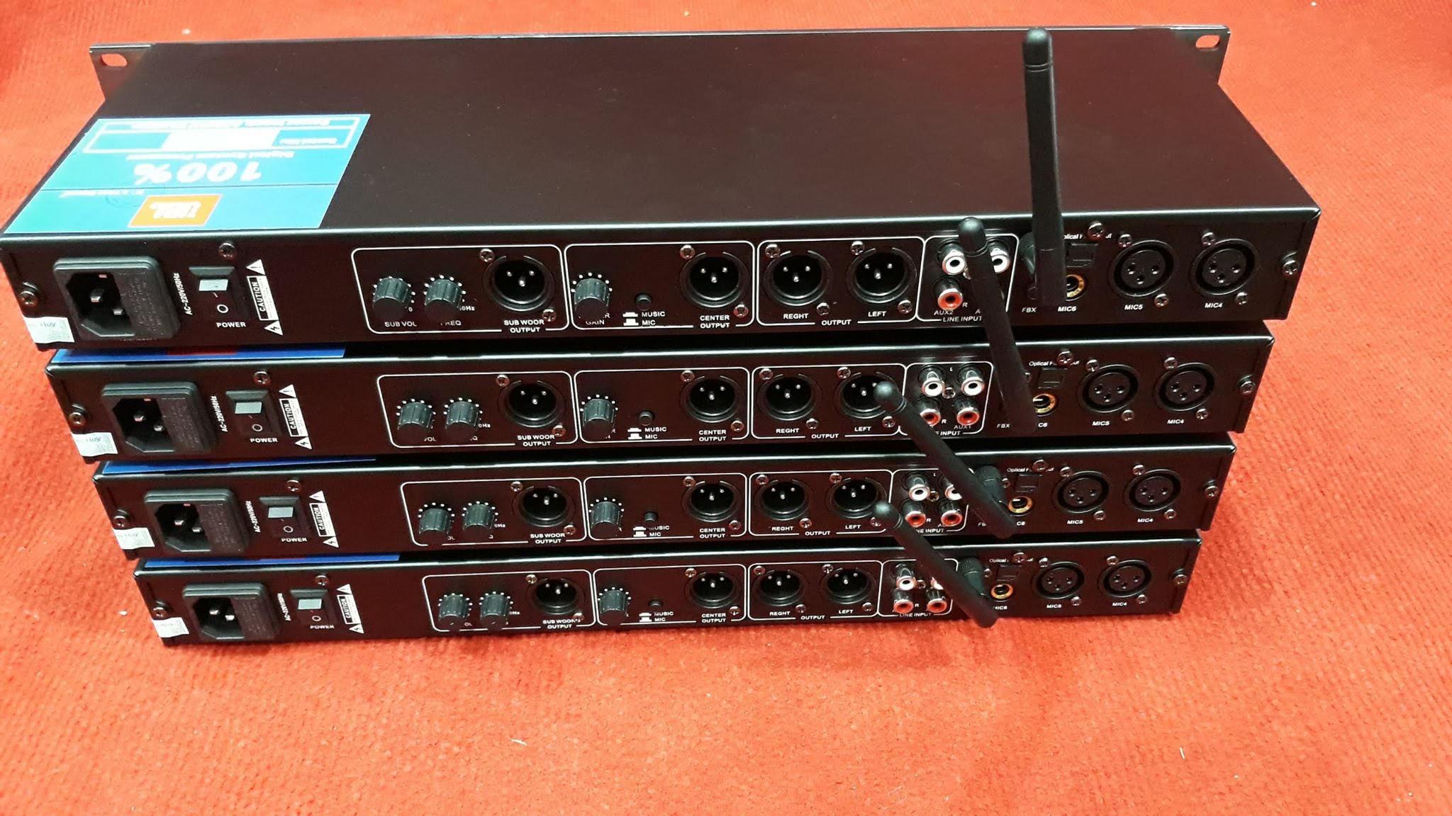 VANG CƠ CHỐNG HÚ JBL K9