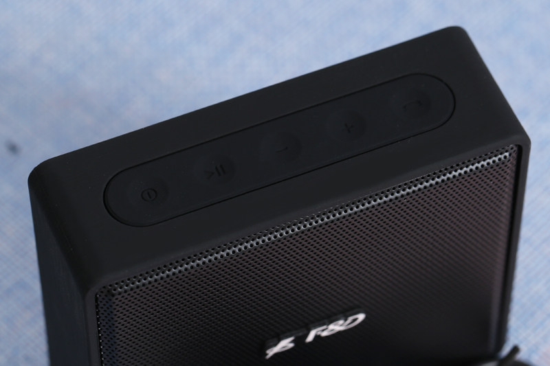 Loa bluetooth Fenda W5